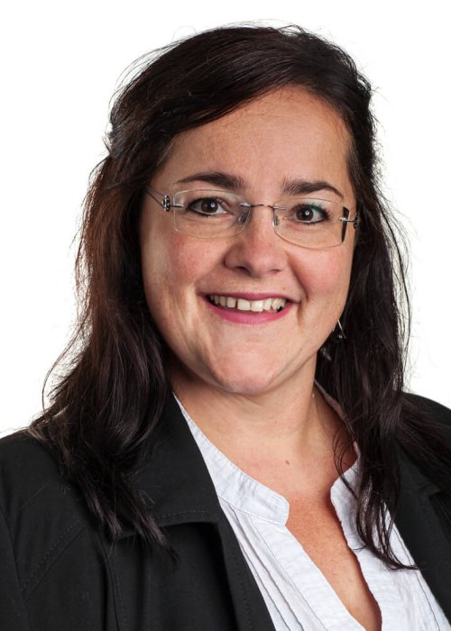 Sandra-Bißler-2_weisserHG_web